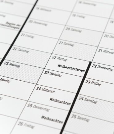 Follygraph wall calendar stickers 2026 2027 kalendarz scienny planer scienny