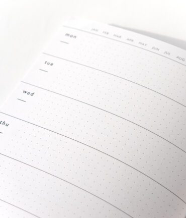 planer niedatowany tygodniowy a5 angielski miesieczny poreczny do torebki Follygraph