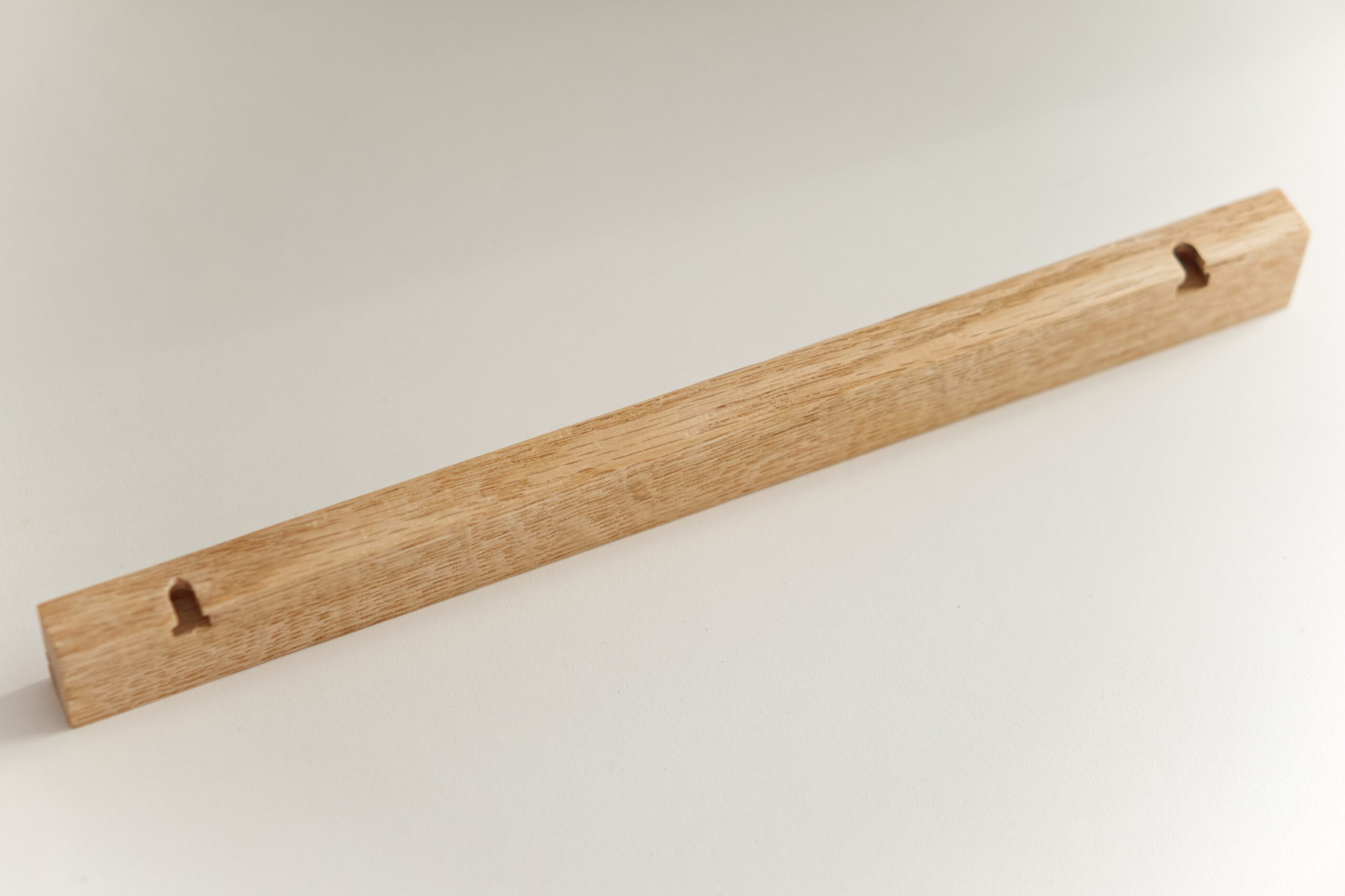 kalendarz biurkowy 2026 A5 elegancki debowa podstawka stojak Follygraph minimalistyczny